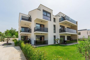Valla Family Apartments and Rooms
